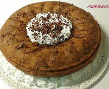 SAVARIN AL CAFFE' E CANNELLA CON PANNA E CIOCCOLATO