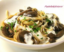 LINGUINE UBRIACHE CON CHAMPIGNON E FONDUTA DI ASIAGO