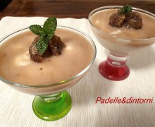 BIANCOMANGIARE ALLE MANDORLE CON SALSA DI MARRON GLACE'