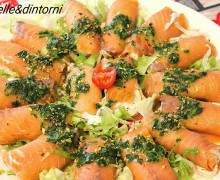 INVOLTINI DI SALMONE CON MOUSSE AL BRANZINO INVOLTINI DI SALMONE CON MOUSSE AL BRANZINO
