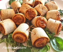 BOCCONCINI PICCANTI CON PEPERONI E FORMAGGIO