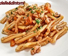 CASARECCE AL RAGÙ DI SEPPIE E GALLINELLA