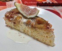 TORTA ROVESCIATA AI FICHI MANDORLE E RICOTTA CON SALSA AL LIMONE. TORTA ROVESCIATA AI FICHI MANDORLE E RICOTTA CON SALSA AL LIMONE.