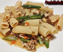 TORTIGLIONI CON ASPARAGI E RAGU' BIANCO DI CONIGLIO