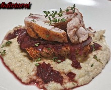 ROLLE' DI CONIGLIO CIPOLLE ROSSE AL MORELLINO E PUREA DI FAGIOLI